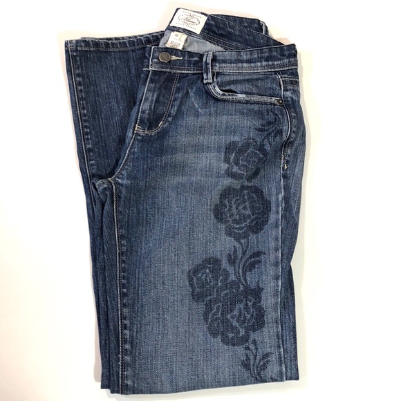 WHBM Blanc Low Rise Stretch Boot Cut Jeans - Picture 2 of 8